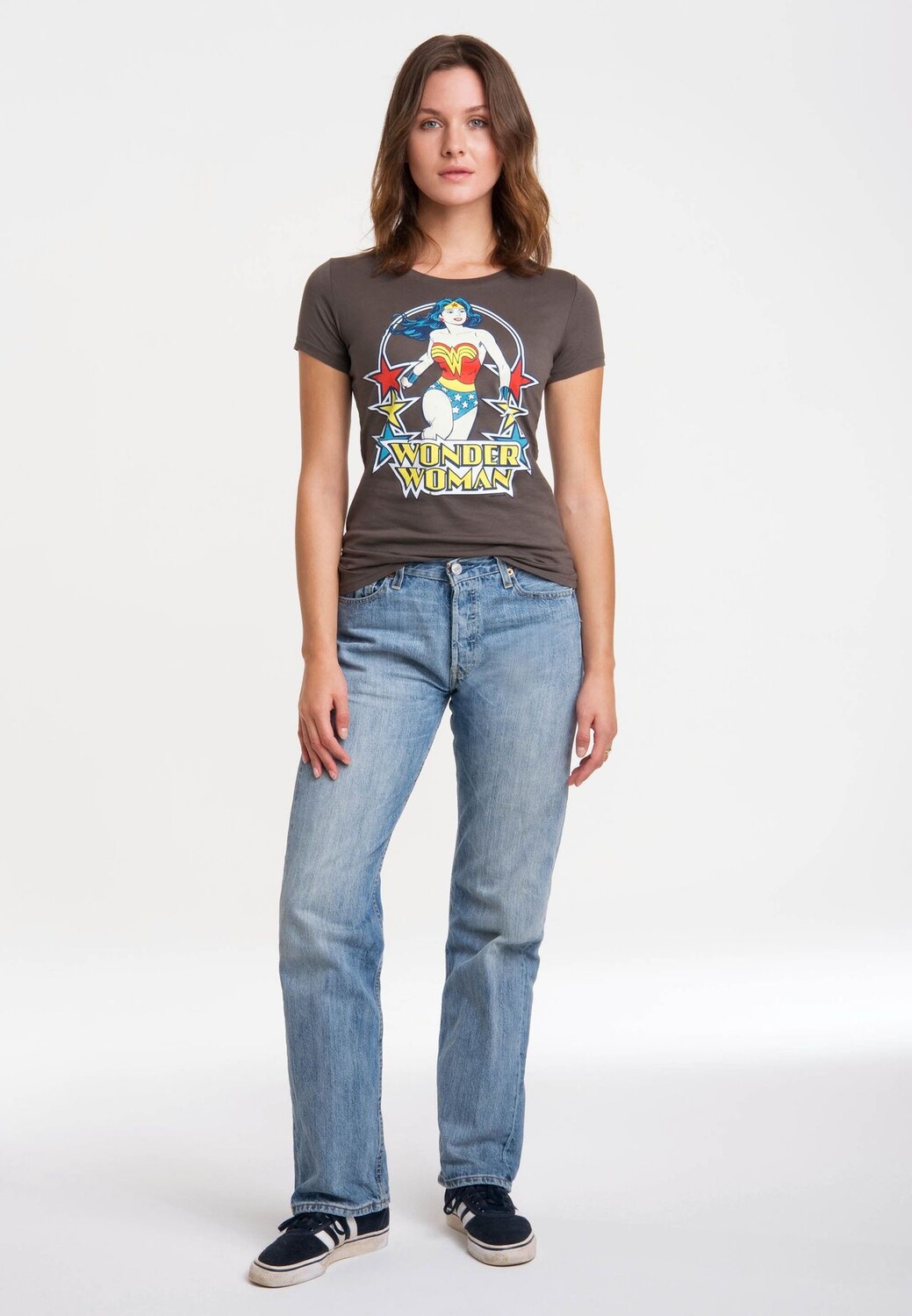 Новая футболка для девочек DC - Чудо-женщина - Звезды LOGOSHIRT, темно-серый — фото 2
