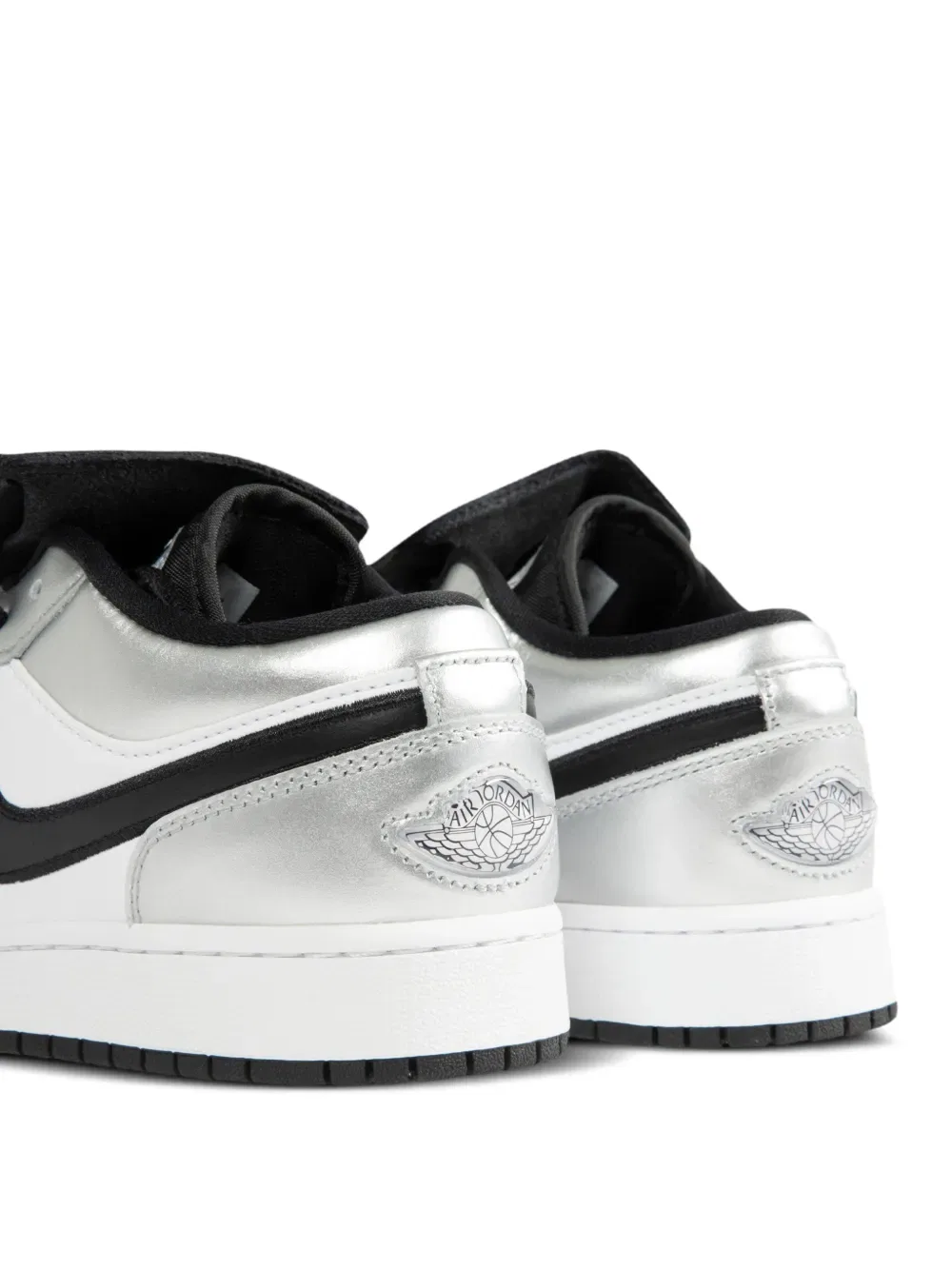 Кроссовки Air Jordan 1 Low SE Nike Kids, белый — фото 4