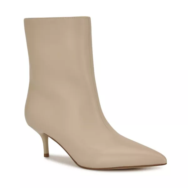Женские ботильоны Charma с острым носом и небольшим каблуком Nine West, цвет light natural leather