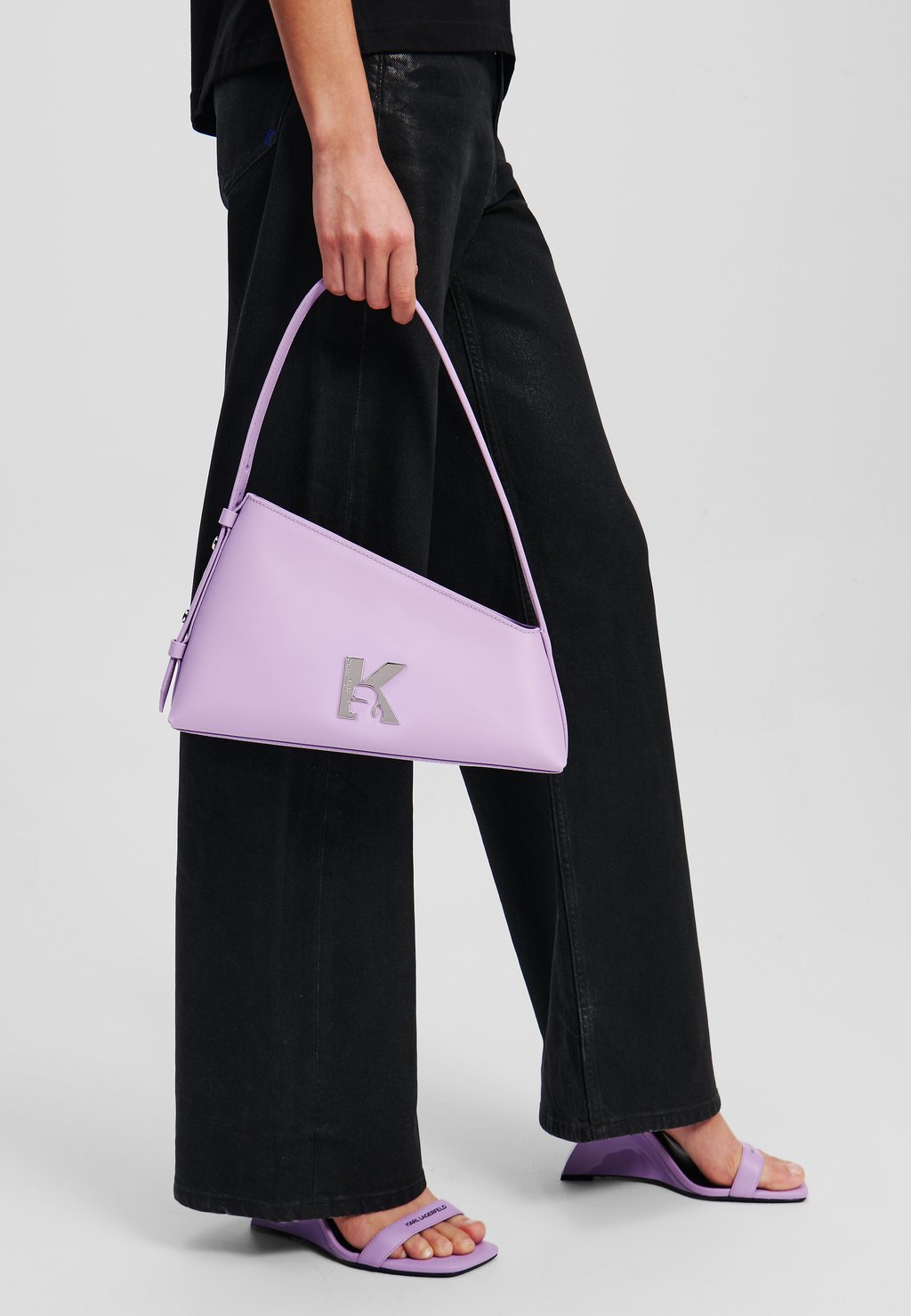 

Сумка KARL LAGERFELD JEANS, фиолетовый