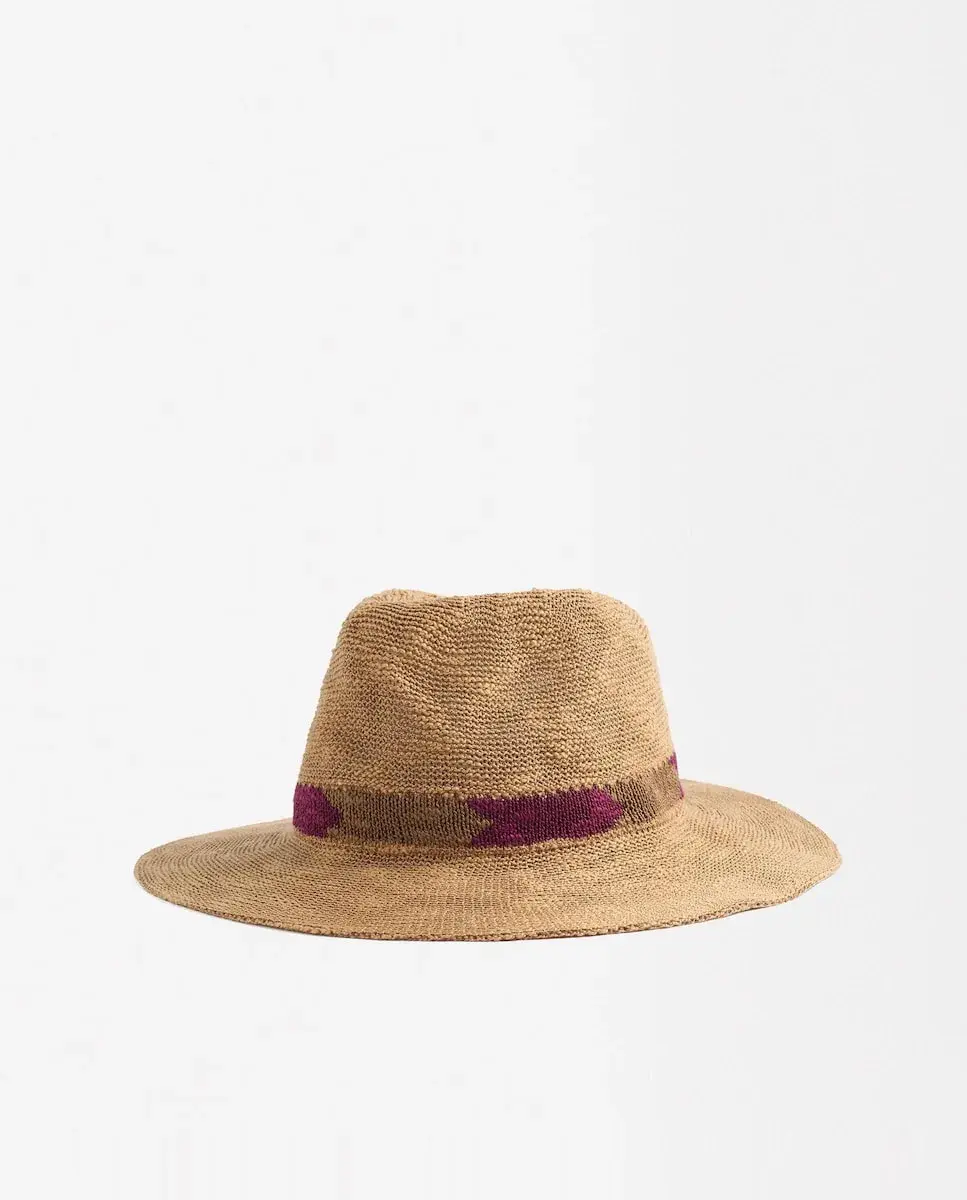 

Женская вязаная шапка с декоративной лентой Parfois, бежевый