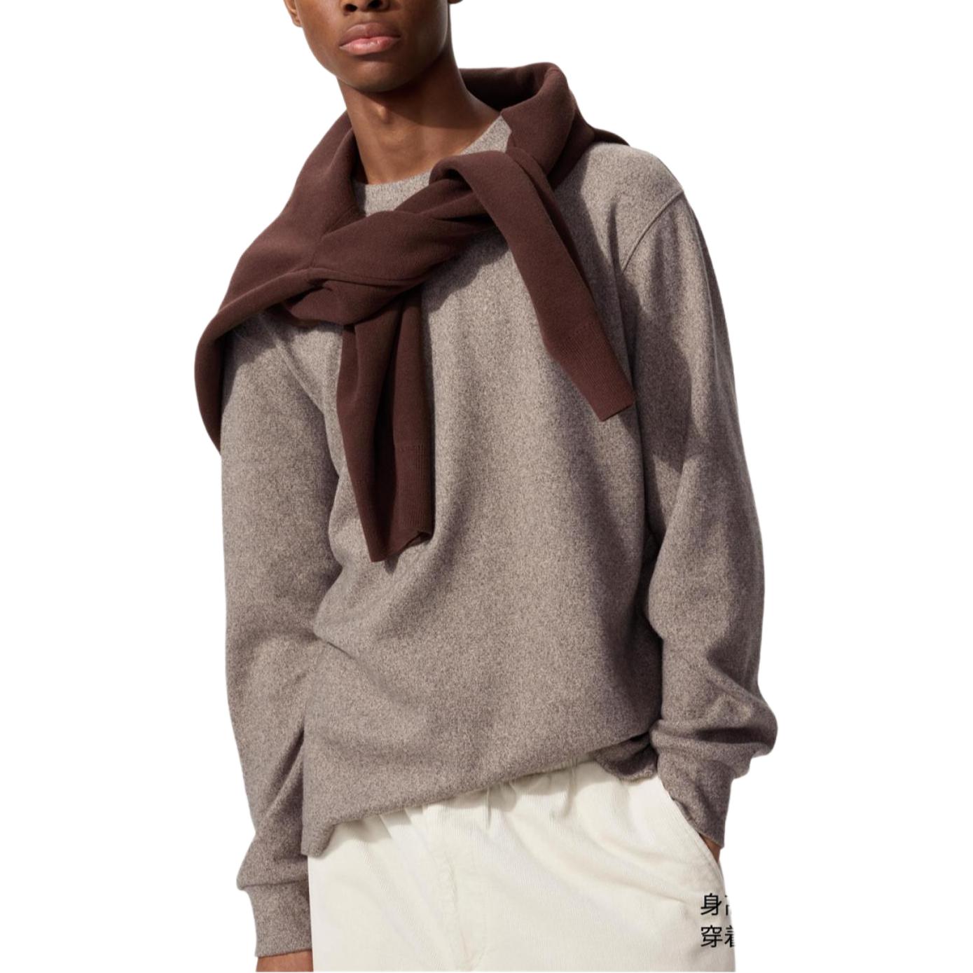 

UNIQLO Свитшоты мужские темно-бежевый