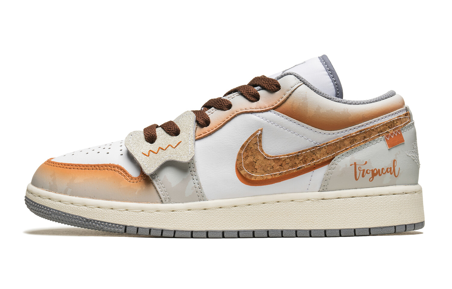 

Кроссовки Air Jordan 1 Vintage Basketball Shoes Women's Low-top Brown, серый