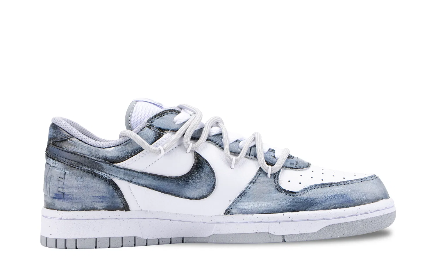 Кеды Nike Big Low серо-белые — фото 4