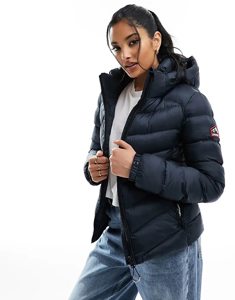 

Утепленная куртка Fuji с капюшоном в цвете Eclipse Navy Superdry
