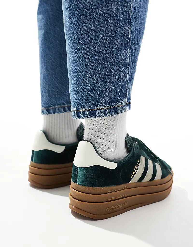 Кроссовки Gazelle Bold темно-зеленого цвета с бархатистым оттенком adidas Originals — фото 3