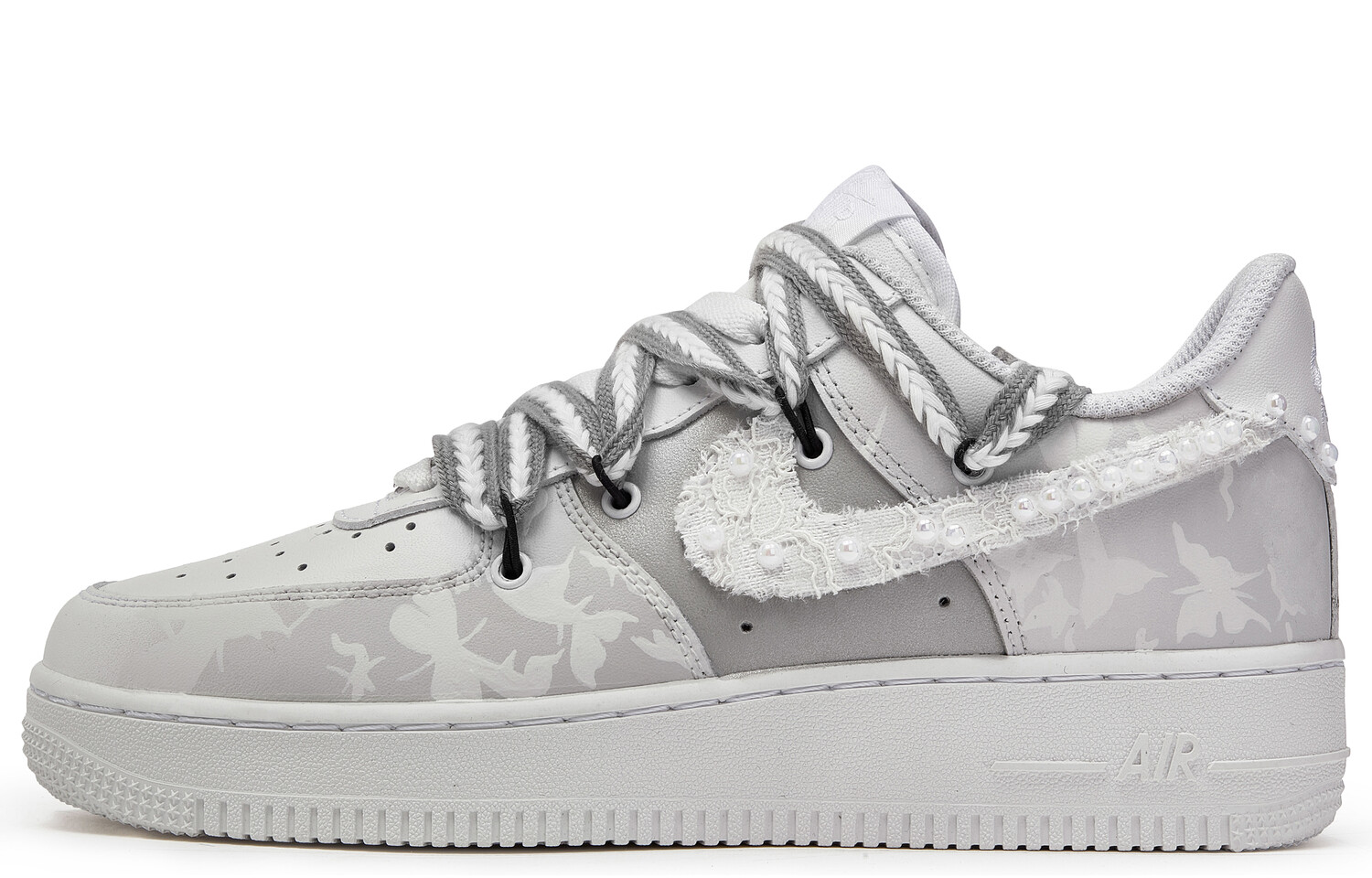 

Женские кроссовки для скейтбординга Nike Air Force 1, Light Gray