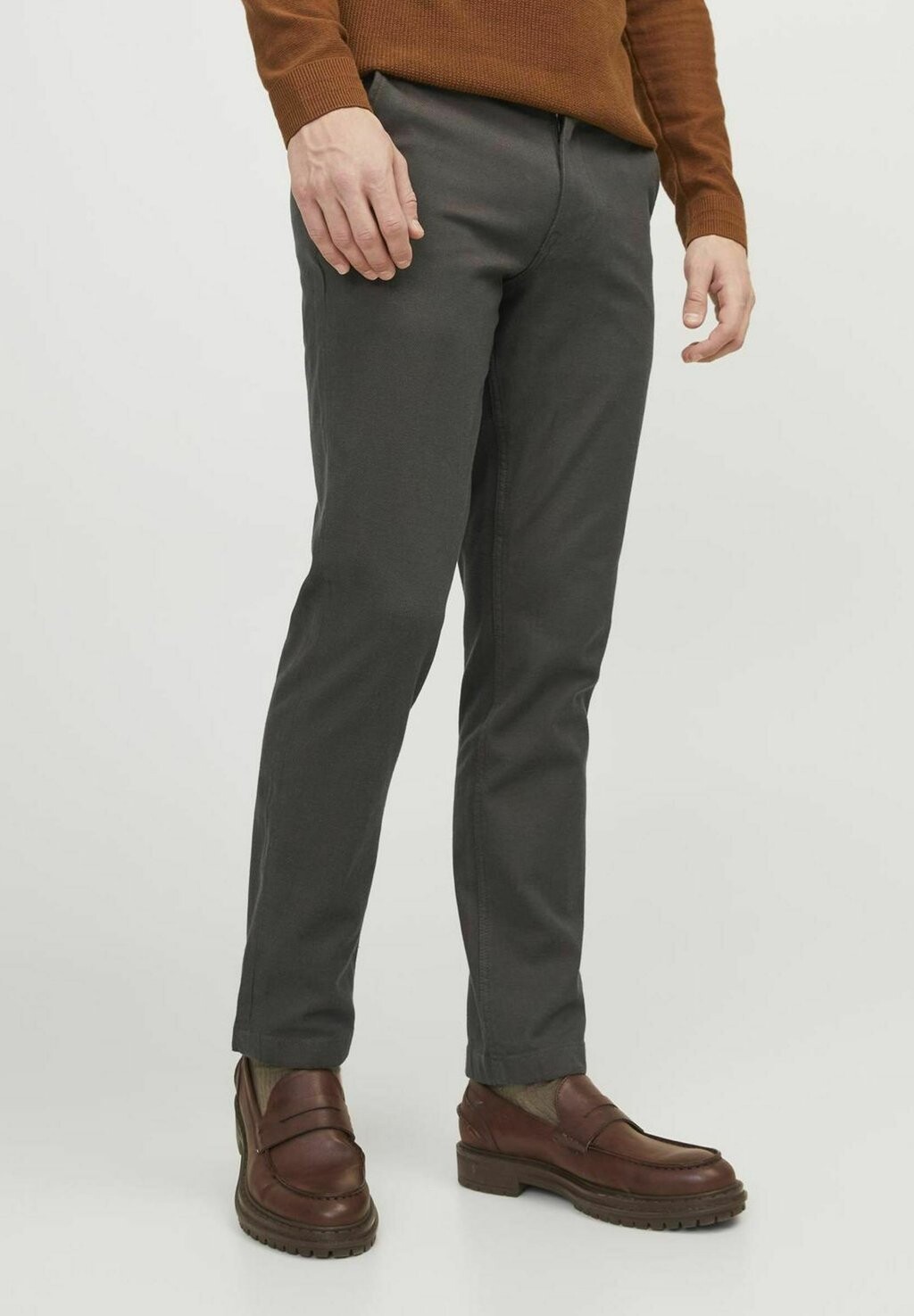 

Чино MIT REGULAR FIT Jack & Jones, цвет turkish coffee