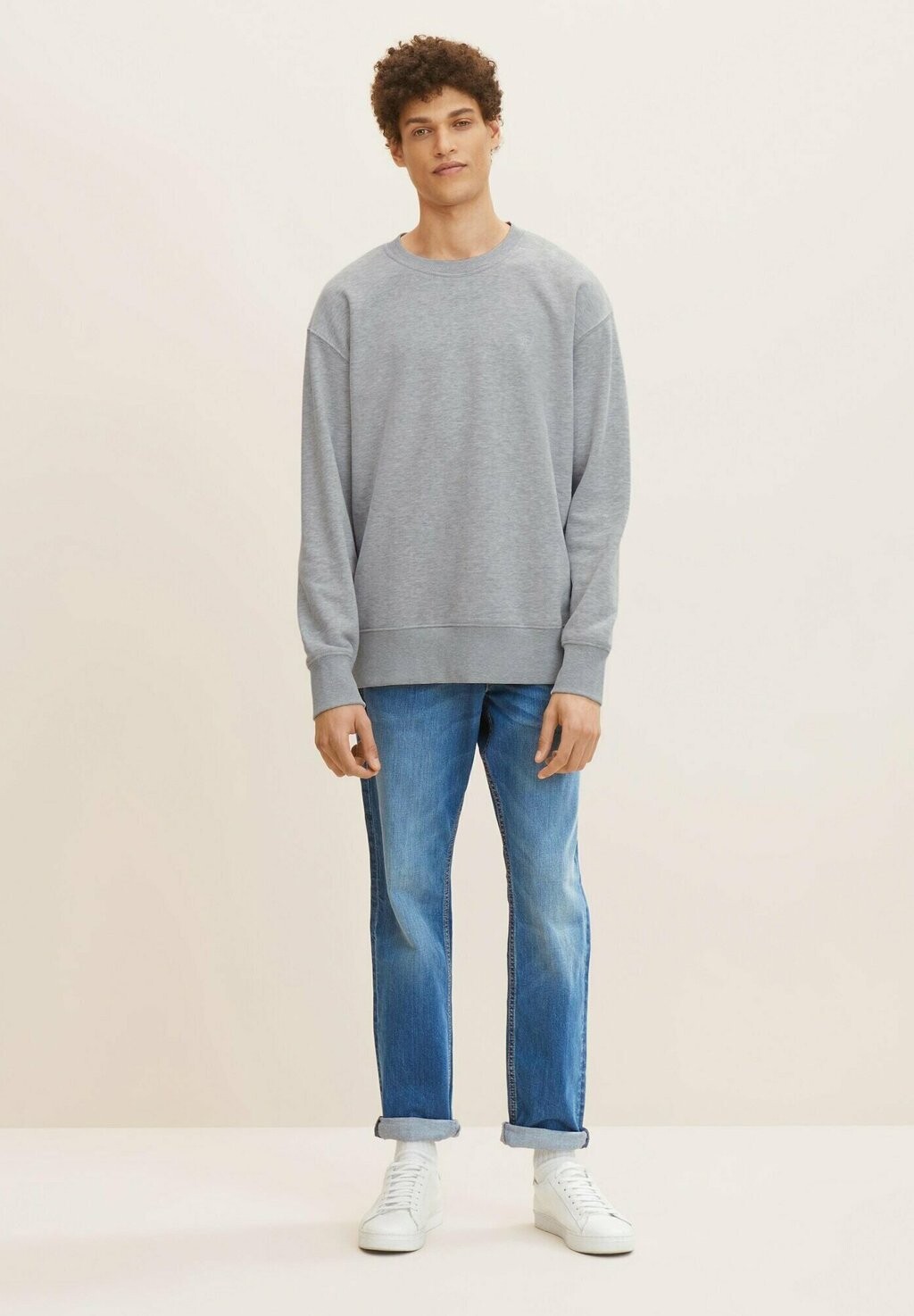 

Джинсы-сигареты JOSH TOM TAILOR, потертый деним цвета серого камня.