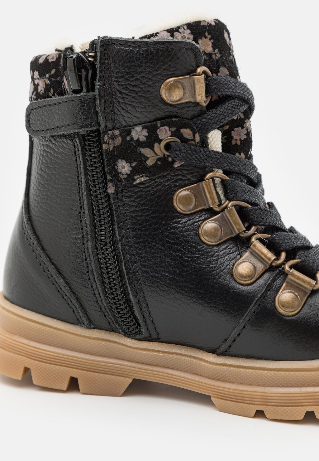 

Зимние сапоги TONI HIKER TEX Wheat, серый
