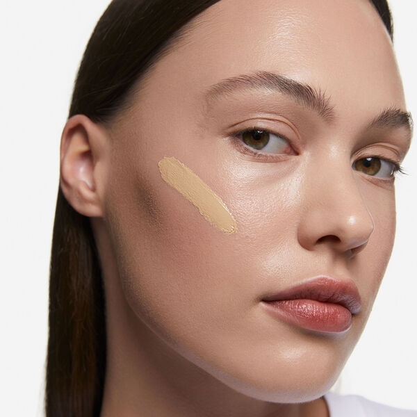 Питательная тональная основа с spf50 для лица 307 желтый бежевый, 30 мл Inglot Skin focused care face foundation, цвет 307 yellow beige — фото 4