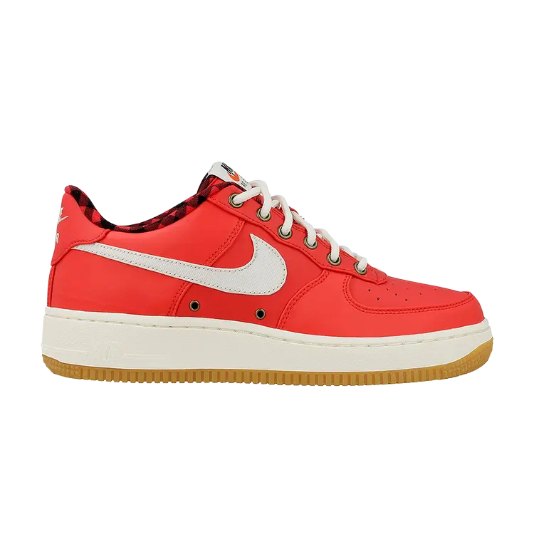 

Кроссовки Nike Air Force 1 LV8 GS, красный