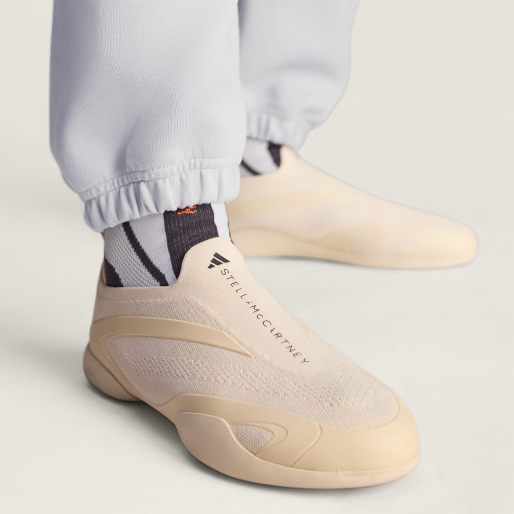Кроссовки Adidas By Stella McCartney Taekwondo, цвет Almond Milk-Smc/Almond Milk-Smc/Core Black — фото 2