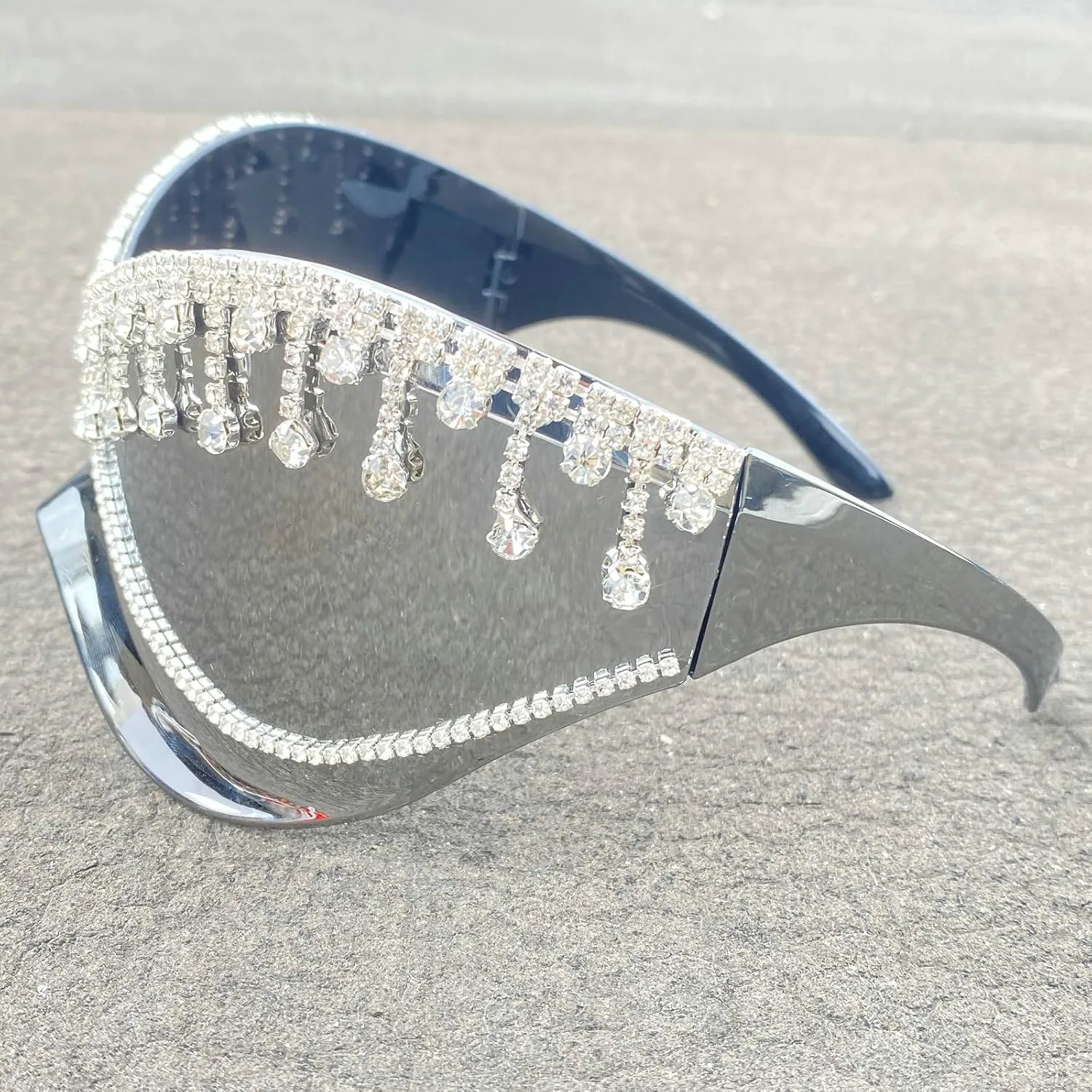 

Большие цельные солнцезащитные очки для женщин, модные солнцезащитные очки с кисточками и стразами, крупная оправа, бриллиантовые защитные очки mincl, Silver