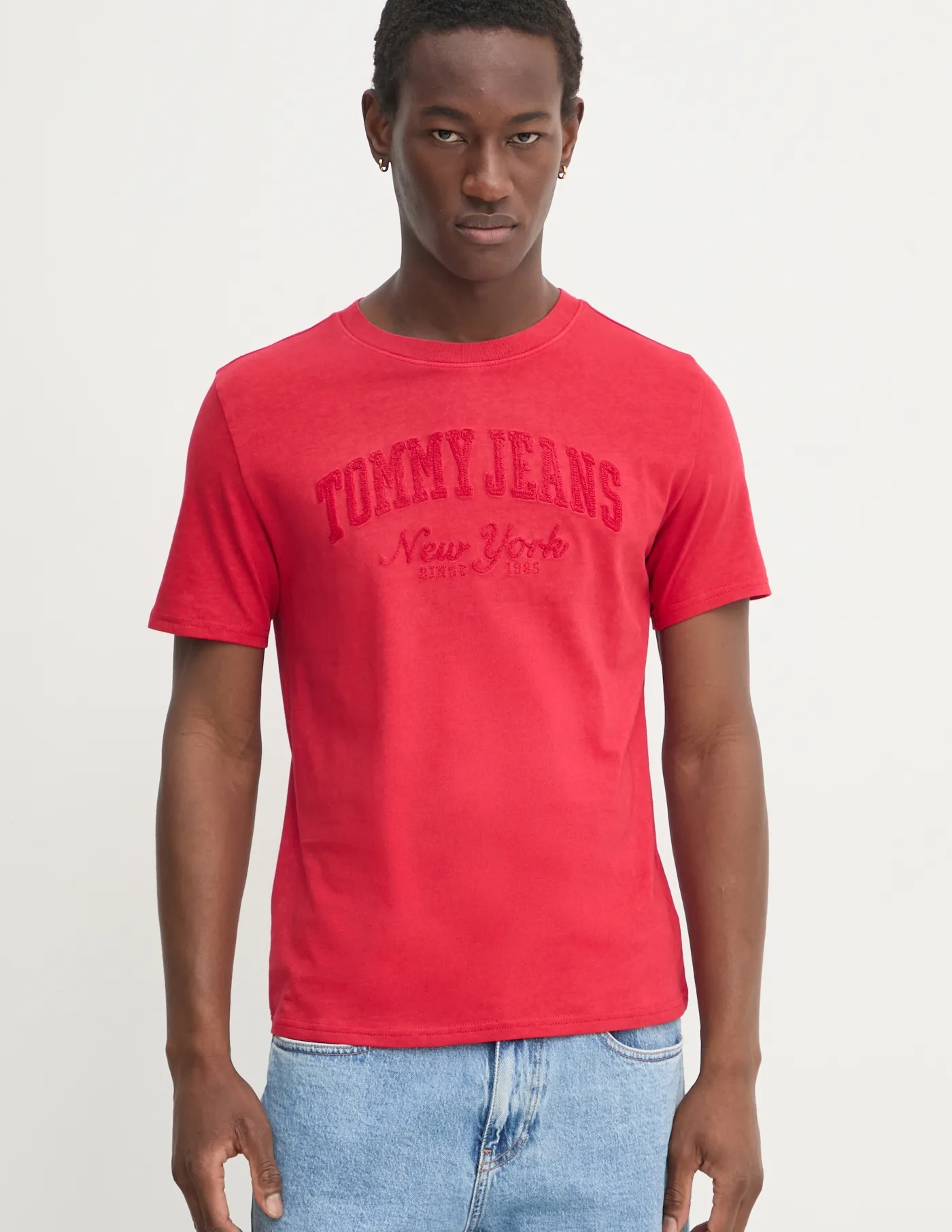 

Футболка Tommy Jeans, красный