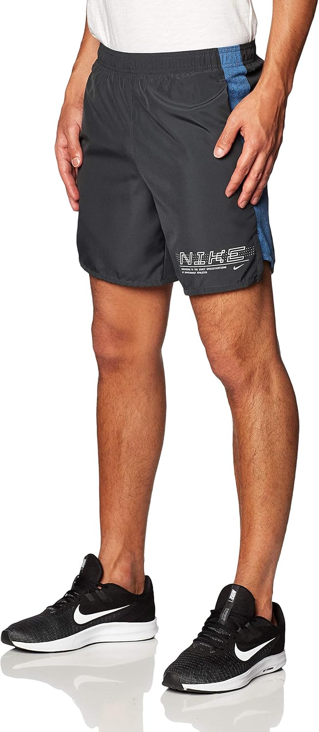 

Мужские шорты для бега Nike Challenger Graphic Print 7 дюймов со светоотражающим эффектом, Charcoal Grey/ Blue #070