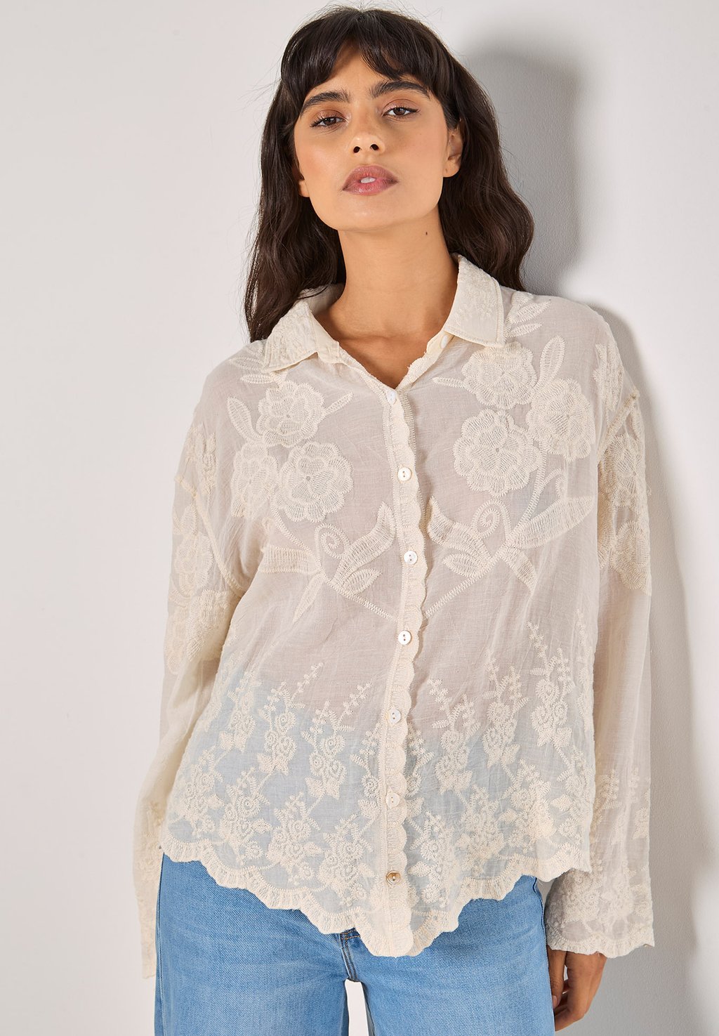 

Блузка на пуговицах EMBROIDERED Apricot, цвет Stone