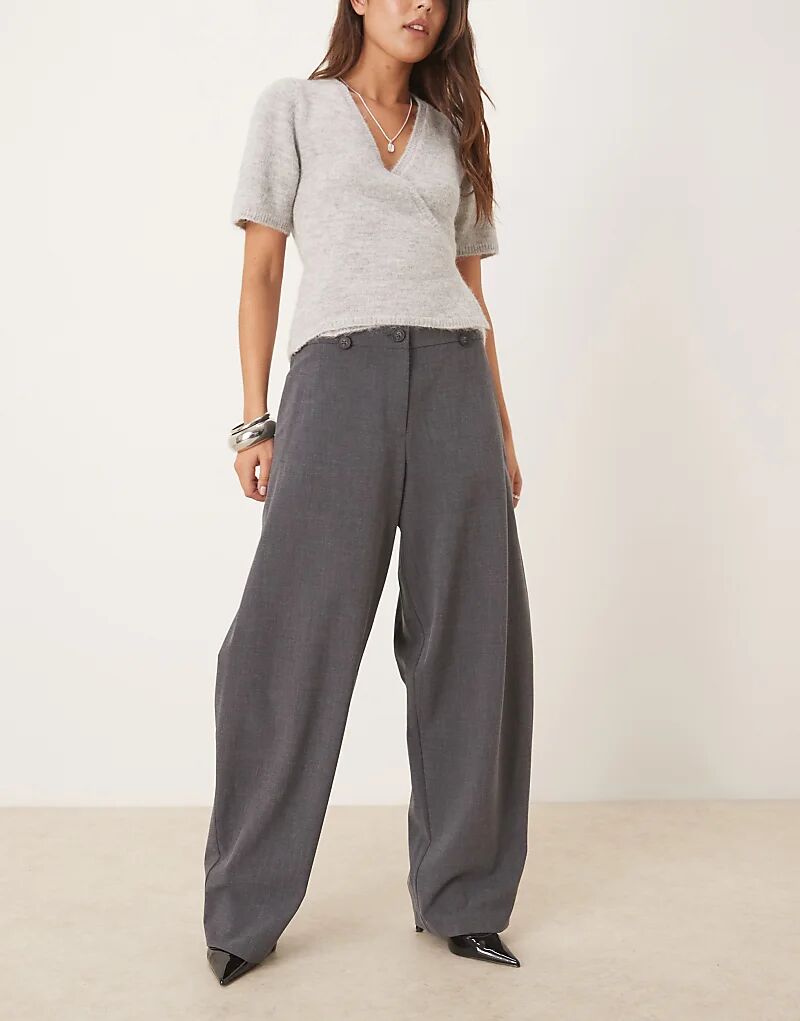 

Брюки-бочонки ASOS DESIGN многофункционального кроя темно-серого цвета