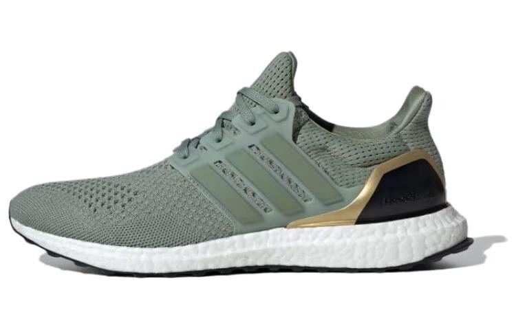 

Кроссовки adidas Ultra Boost 1.0 Silver Green Gold Metallic, зеленый