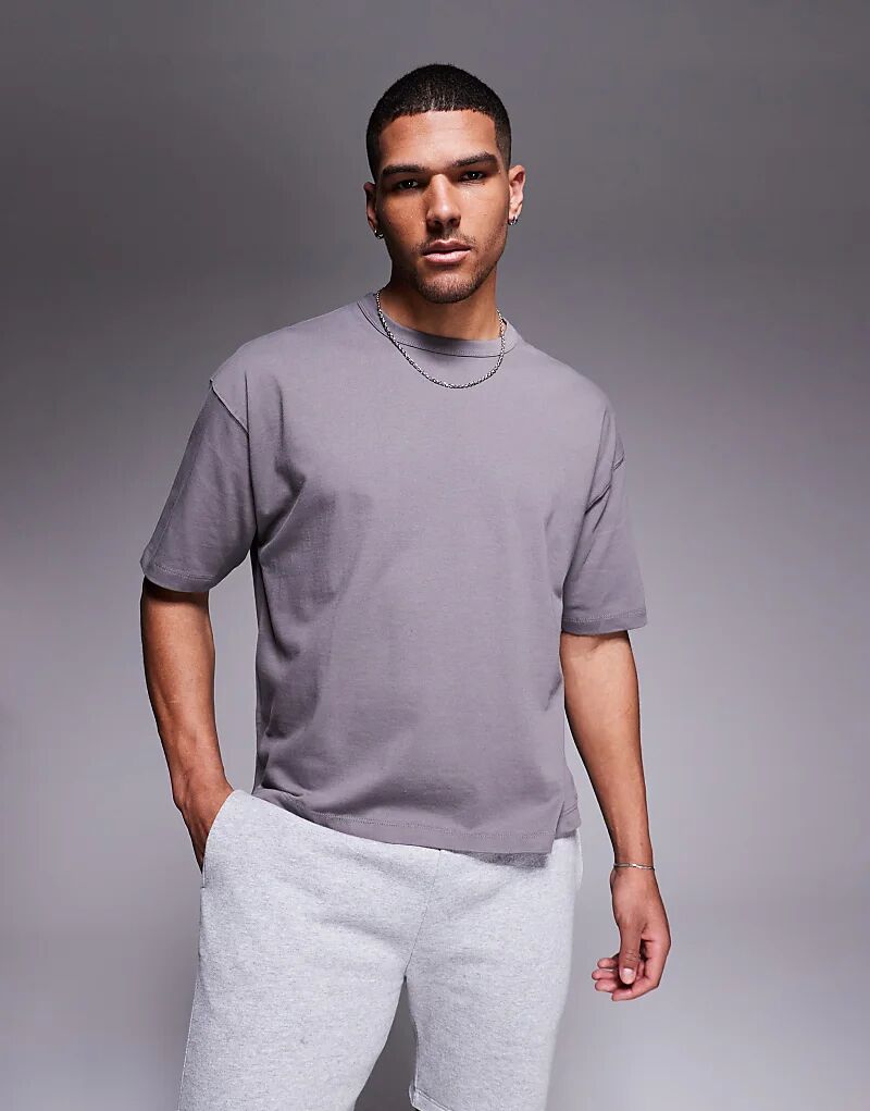 

Футболка свободного кроя из плотной ткани Essential Heavyweight Oversize плотностью 240 г/м² в цвете древесного угля ASOS DESIGN