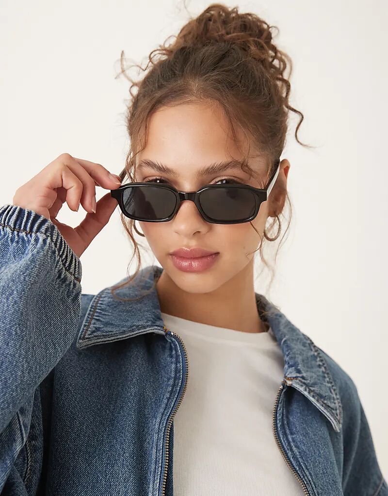 

Узкие квадратные солнцезащитные очки ASOS DESIGN черного цвета