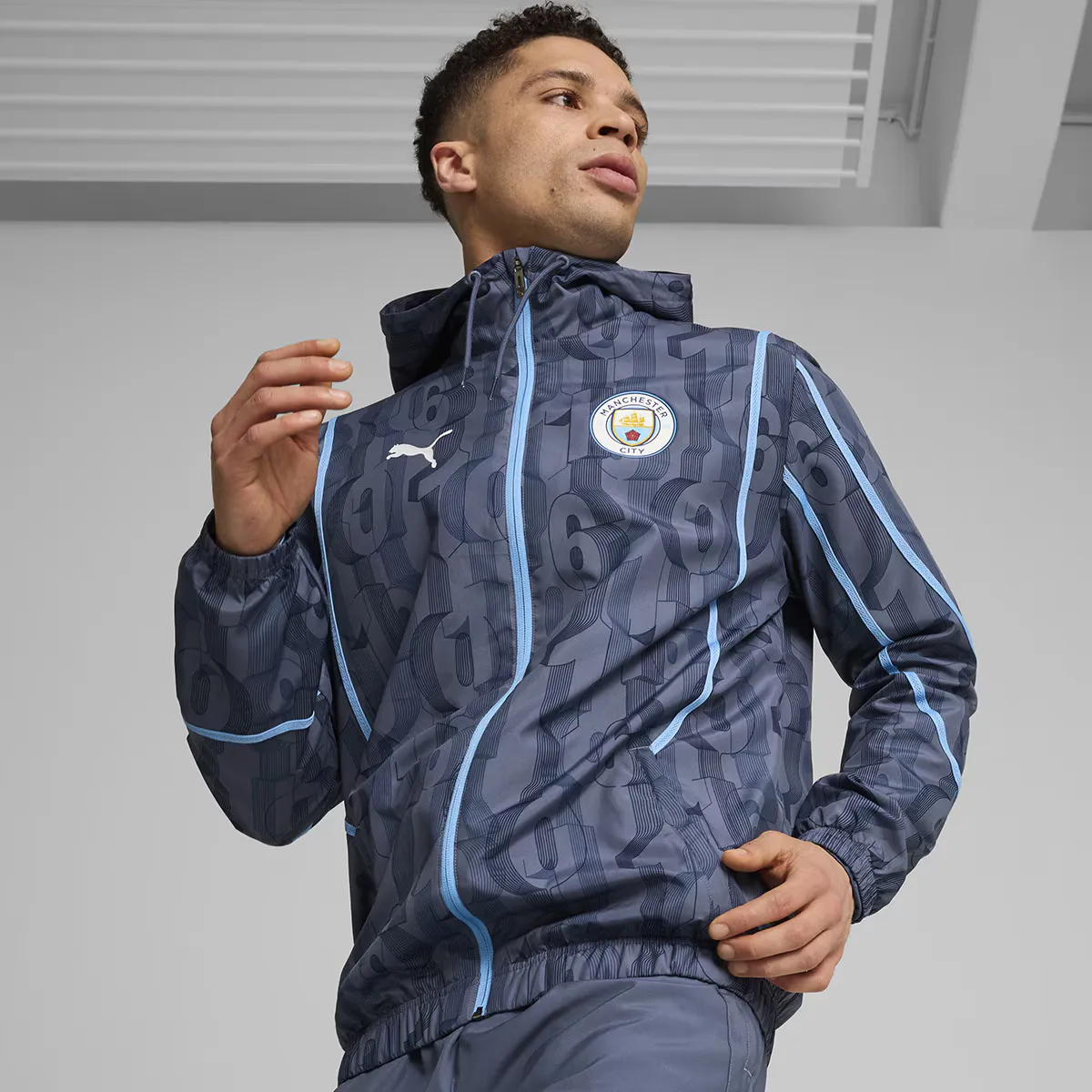 

Мужская куртка Manchester City 2024-2025 Prematch Woven Puma, синий