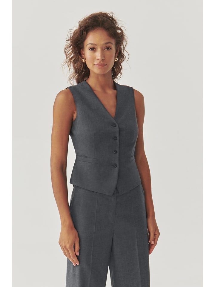 

TATUUM Жилет "Ронита" серого цвета