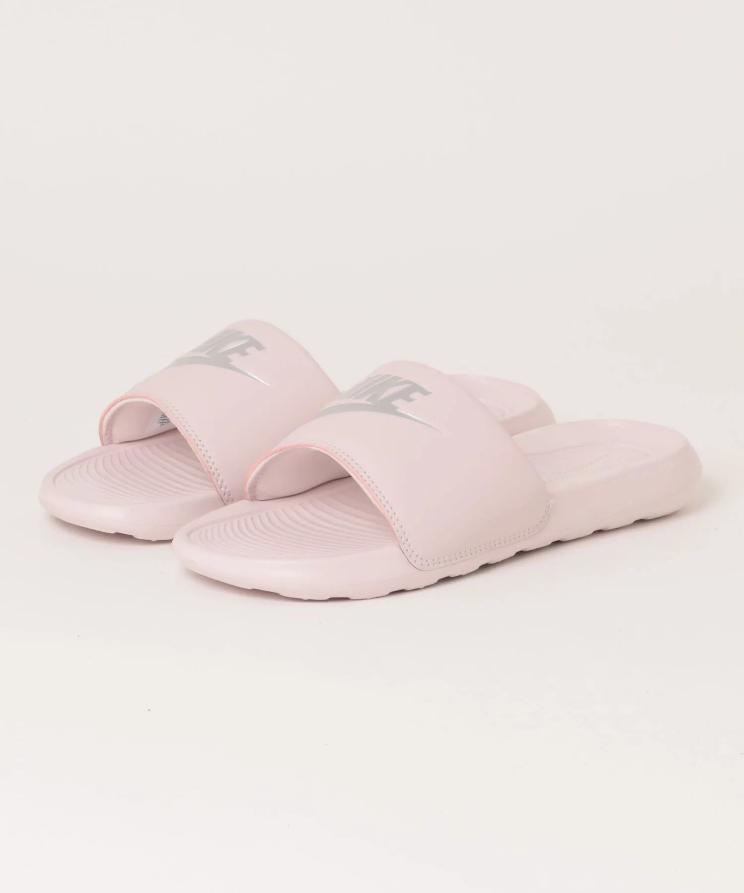 Мужские и женские сандалии NIKE VICTORI ONE SLIDE