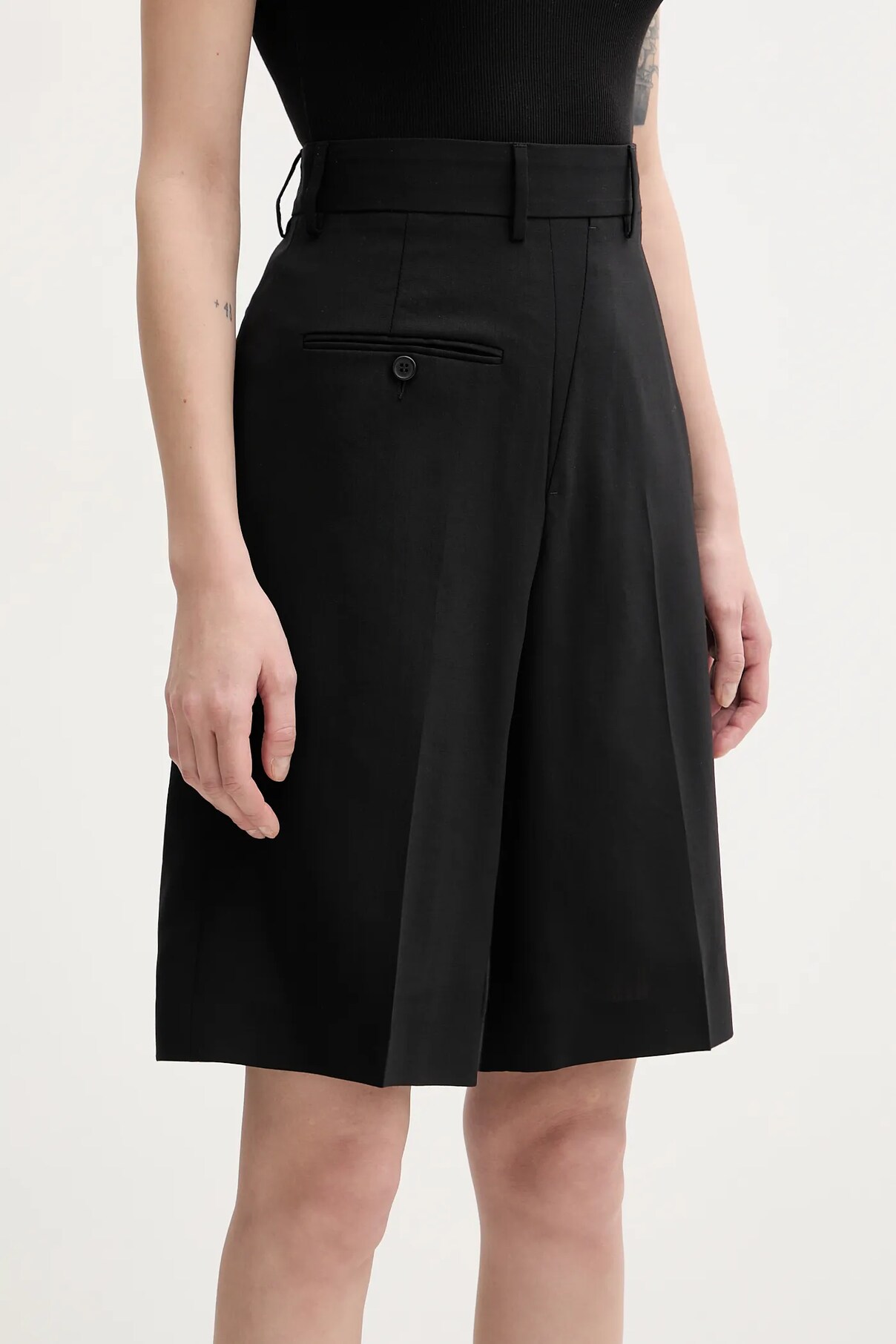 

Шерстяные шорты Mm6 Maison Margiela, черный