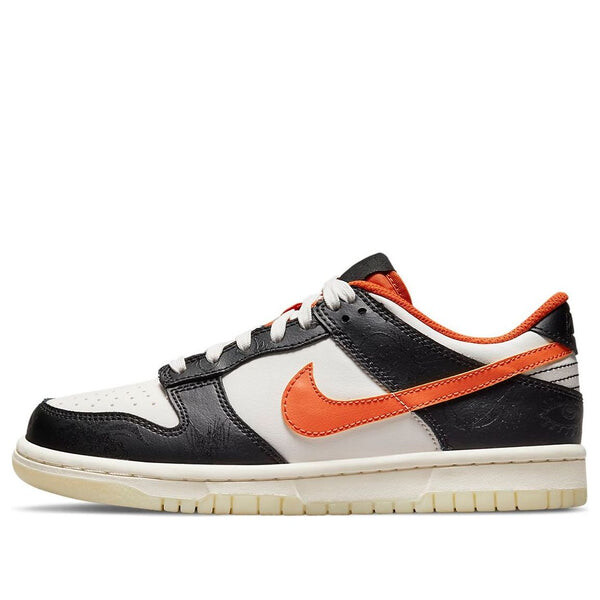 

Кроссовки Nike Dunk, черный