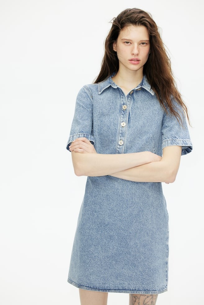 

Джинсовое платье с воротником H&M, синий