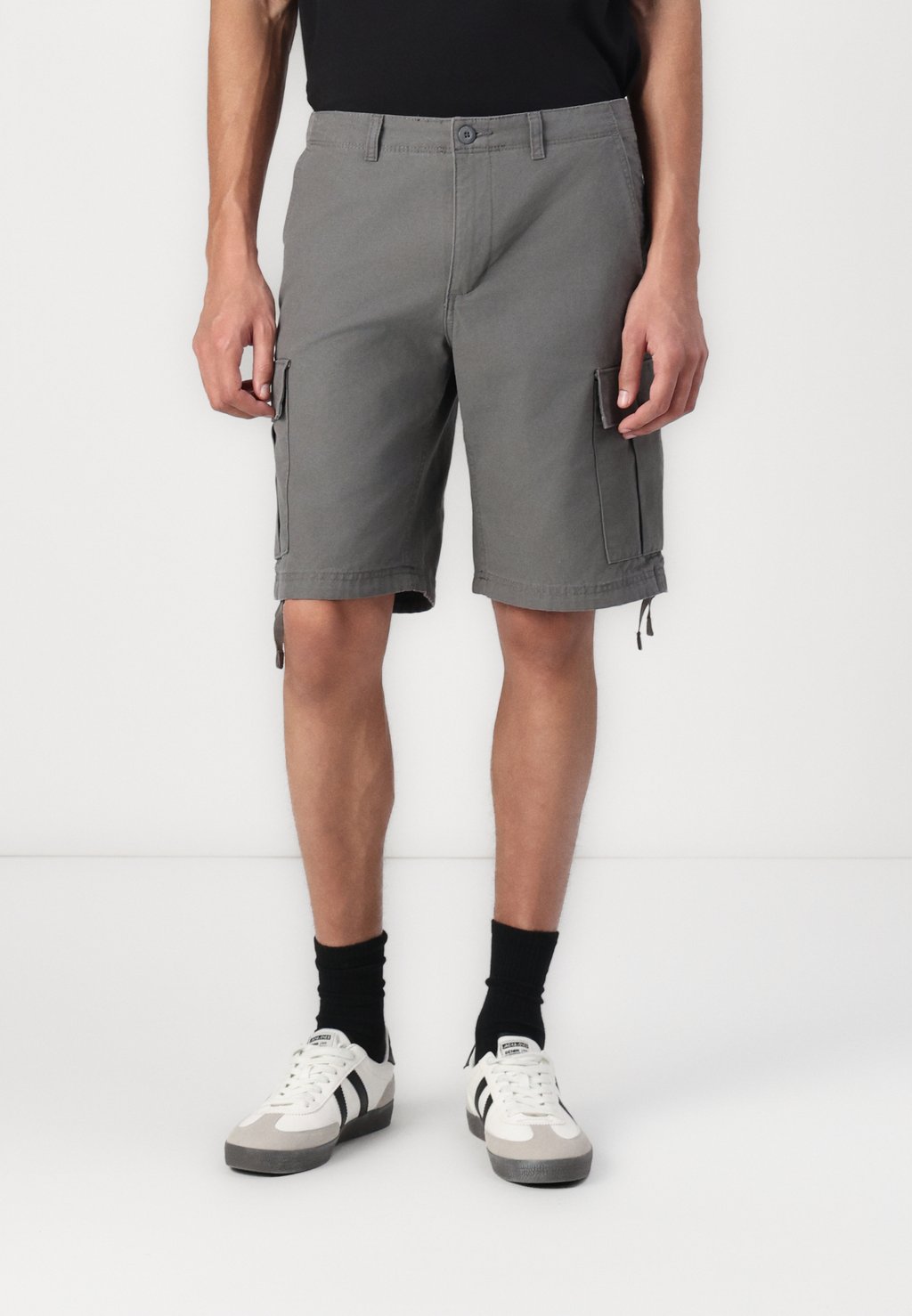 

Шорты JPSTCOLE BARKLEY SHORTS Jack & Jones, серый