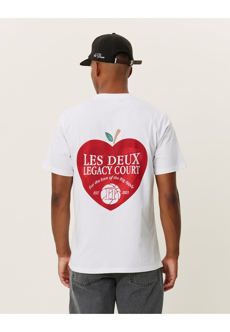 

Футболка с принтом LEGACY COURT Les Deux, белый