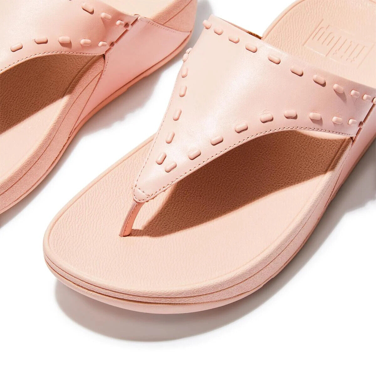 FitFlop Lulu GB1-A35 Toe-Post Sandals Women's Pink Salt Leather Rubber-Stud — фото 4