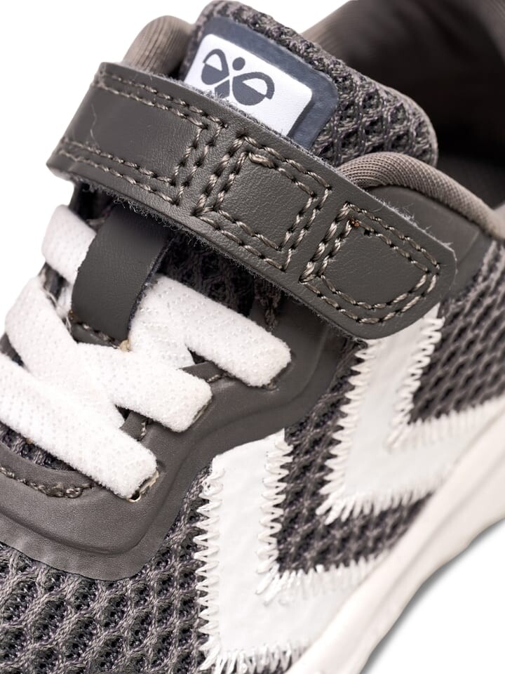 Низкие кроссовки Hummel Klettverschluss Actus Ml Kinder, цвет charcoal gray — фото 3