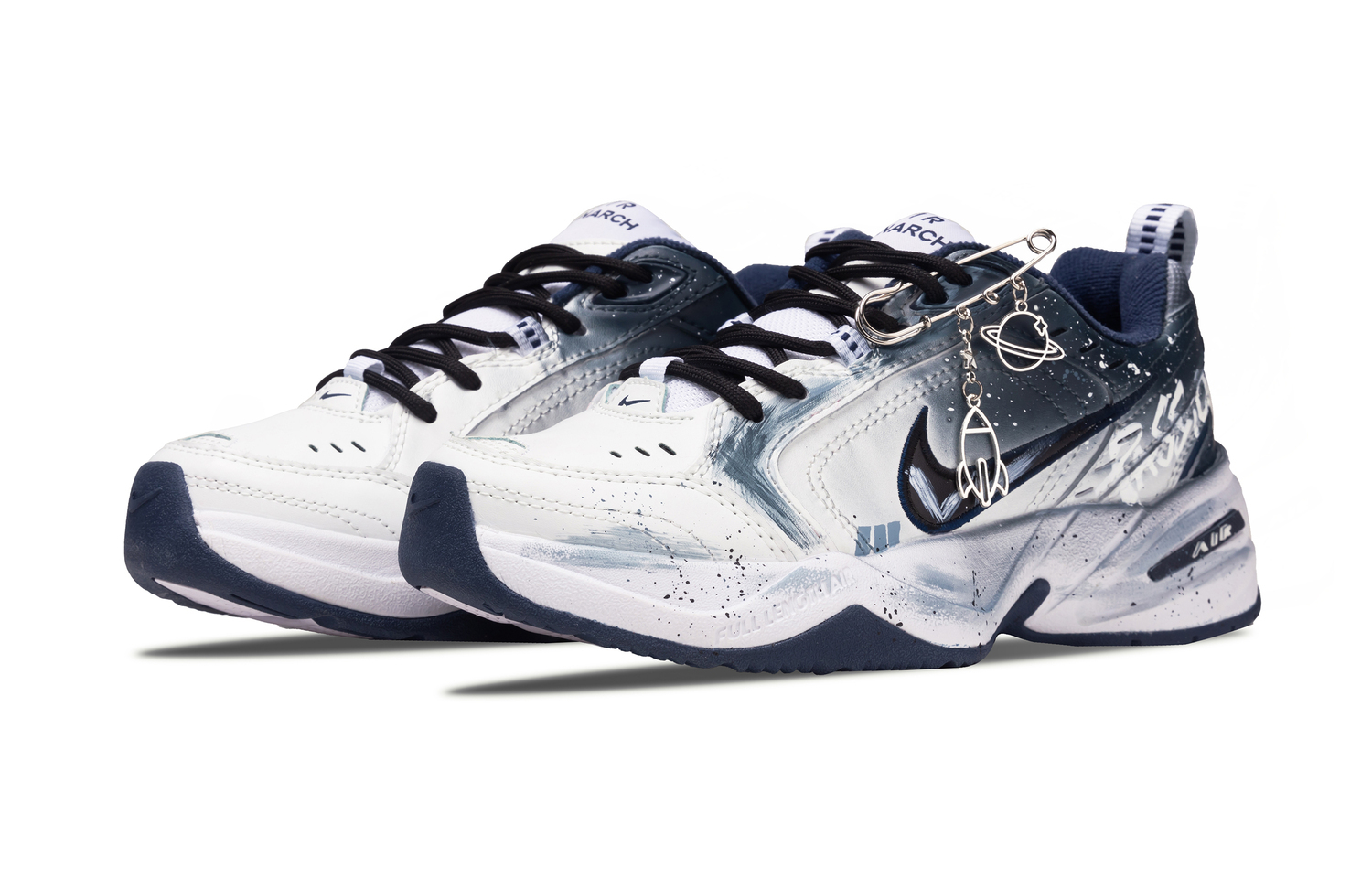 Air Monarch 4 Tidal Field амортизация устойчивость к истиранию увеличивающие высоту низкие массивные кроссовки unisex Nike, белый — фото 3