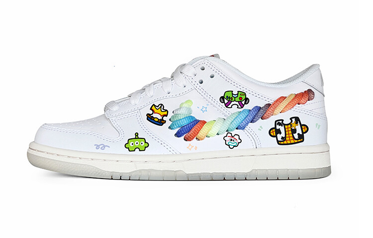 

Кроссовки Nike Dunk Skateboard Shoes Women's Low-Top White, белый