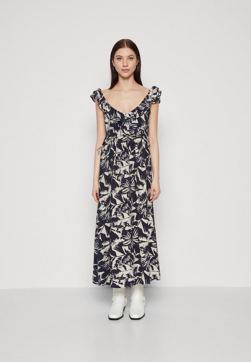 

Платье макси Vmjosie Sl Vero Moda, темно-синее