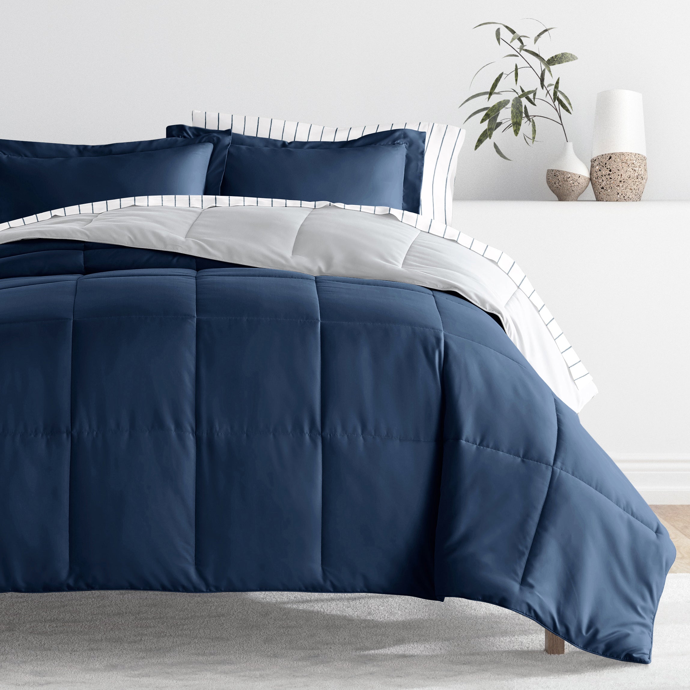 

Комплект постельного белья, комплект двусторонних одеял ienjoy Home, цвет Navy / Light Gray