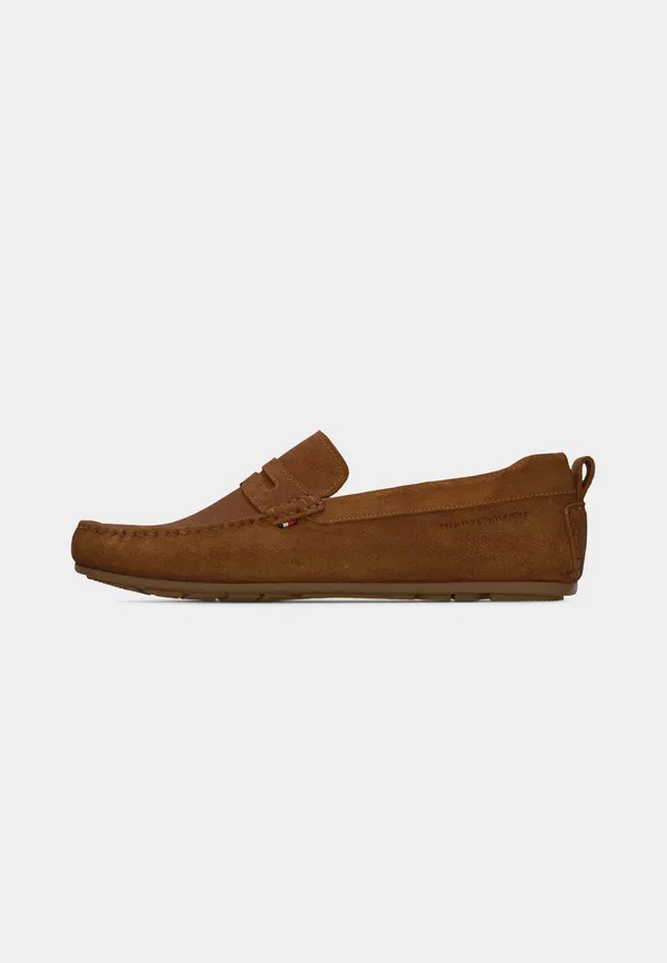 Туфли-мокасины Tommy Hilfiger Suede cleat driver shoes, кокосовая роща — фото 2