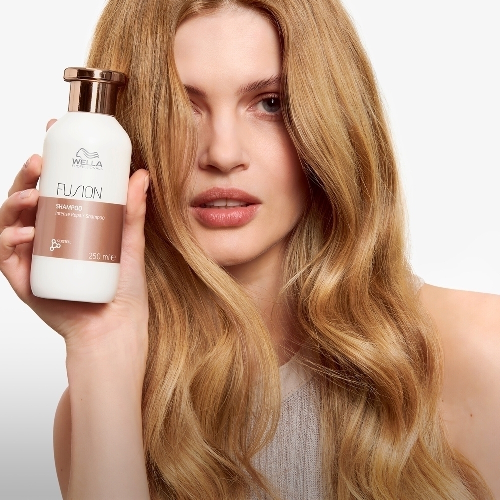 Восстанавливающий шампунь Fusion для поврежденных и окрашенных волос Wella Professionals, 250 мл — фото 4