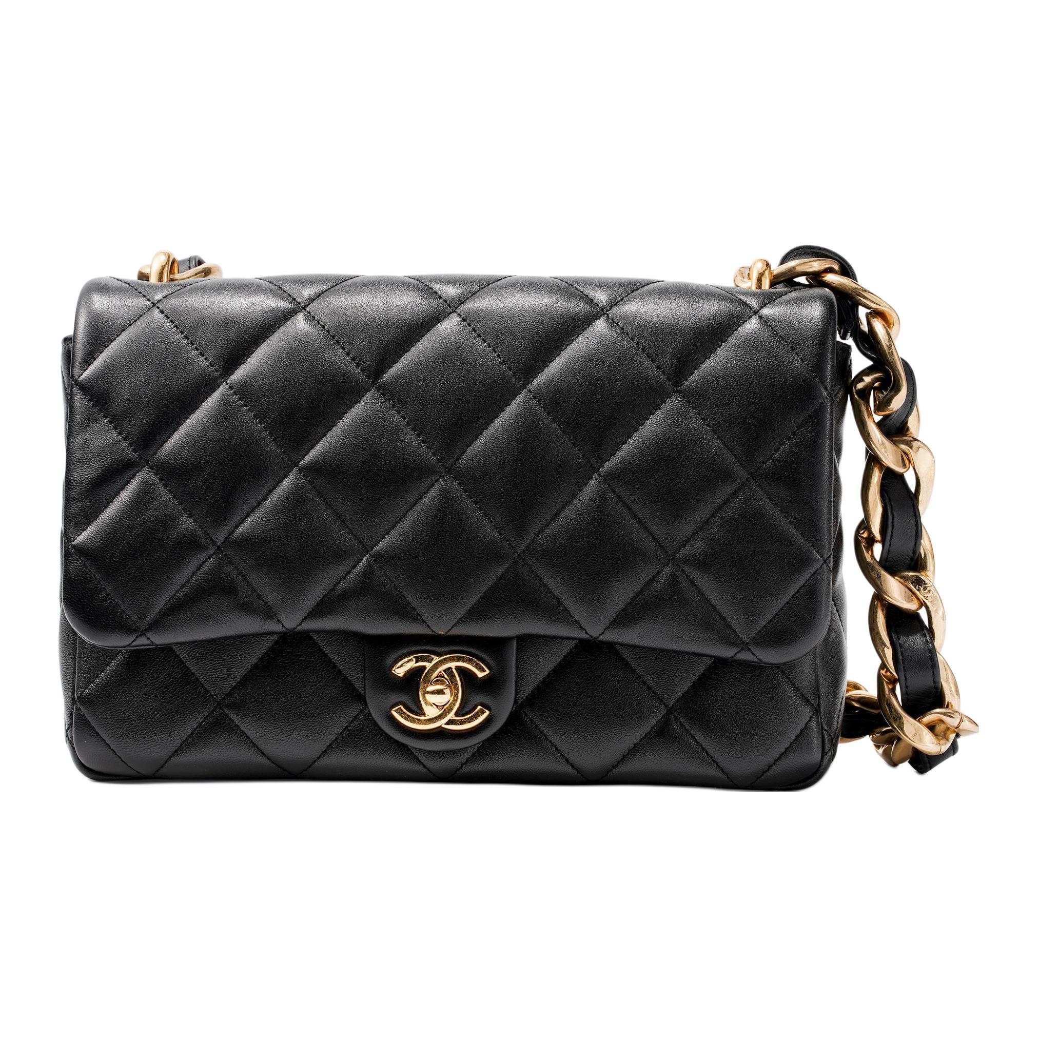 

CHANEL Сумка из овчины накладная через плечо кроссбоди большая женская черная
