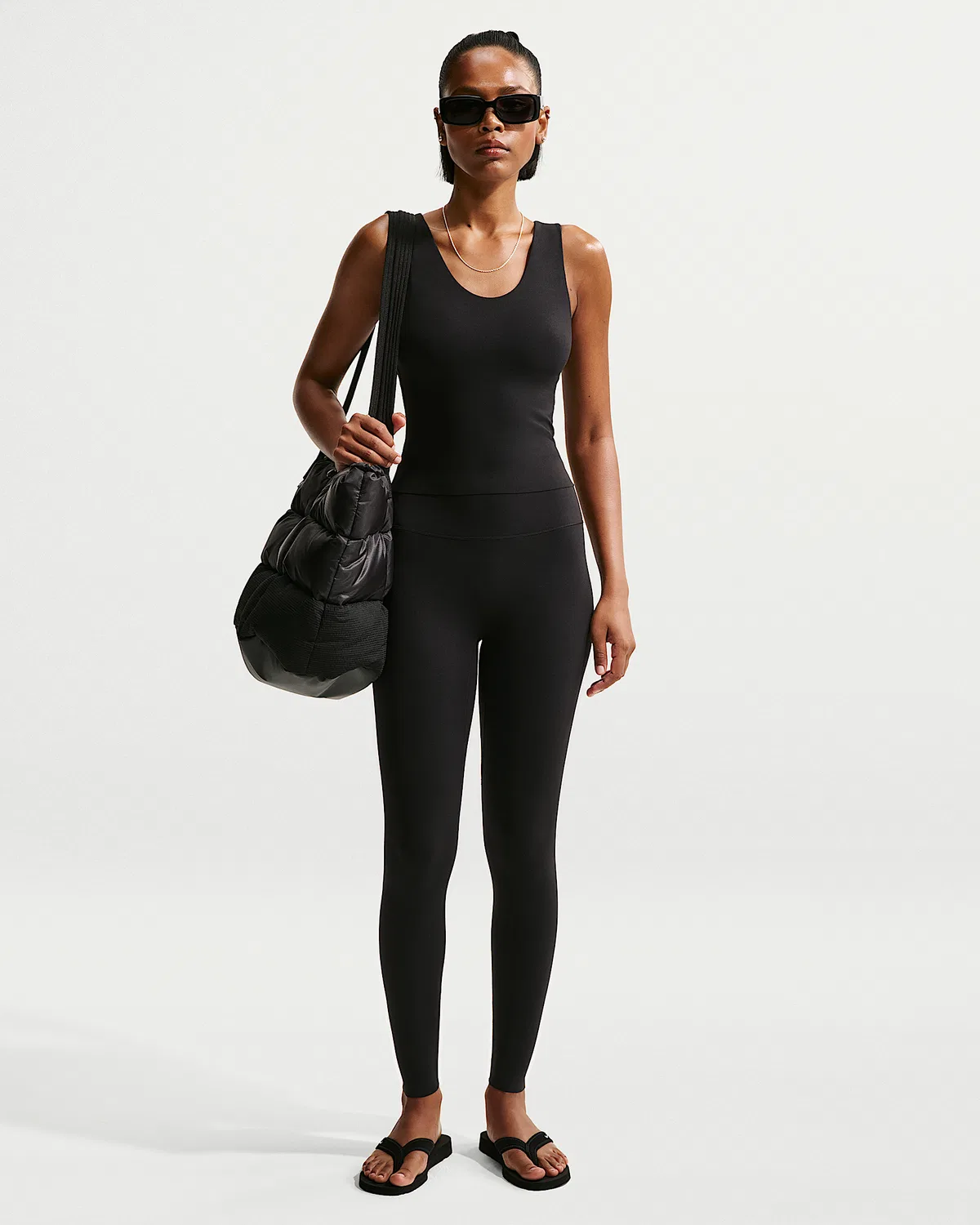 Женский топ-танк Dri-FIT Nike Zenvy, Black/Cool Grey — фото 4