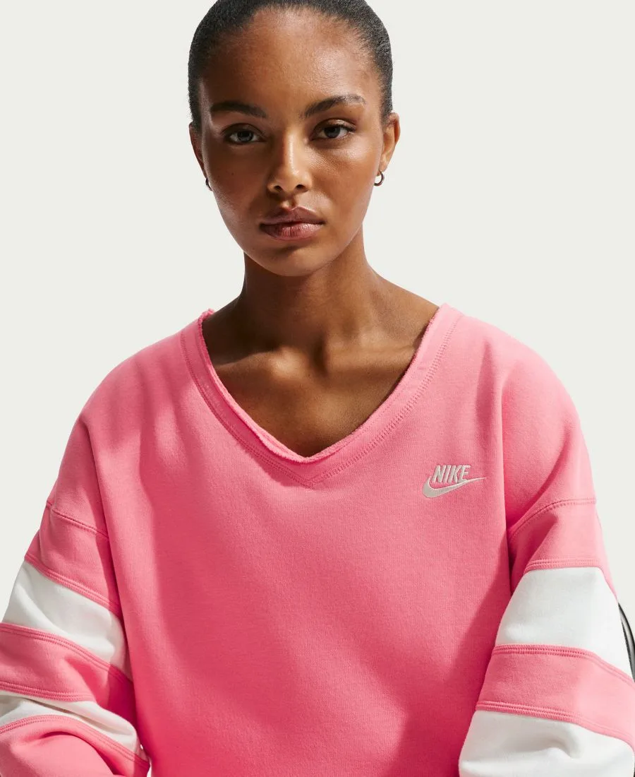 Женская флисовая толстовка Sportswear Club с V-образным вырезом свободного кроя Nike, Sea Coral/Sail/Sail — фото 2