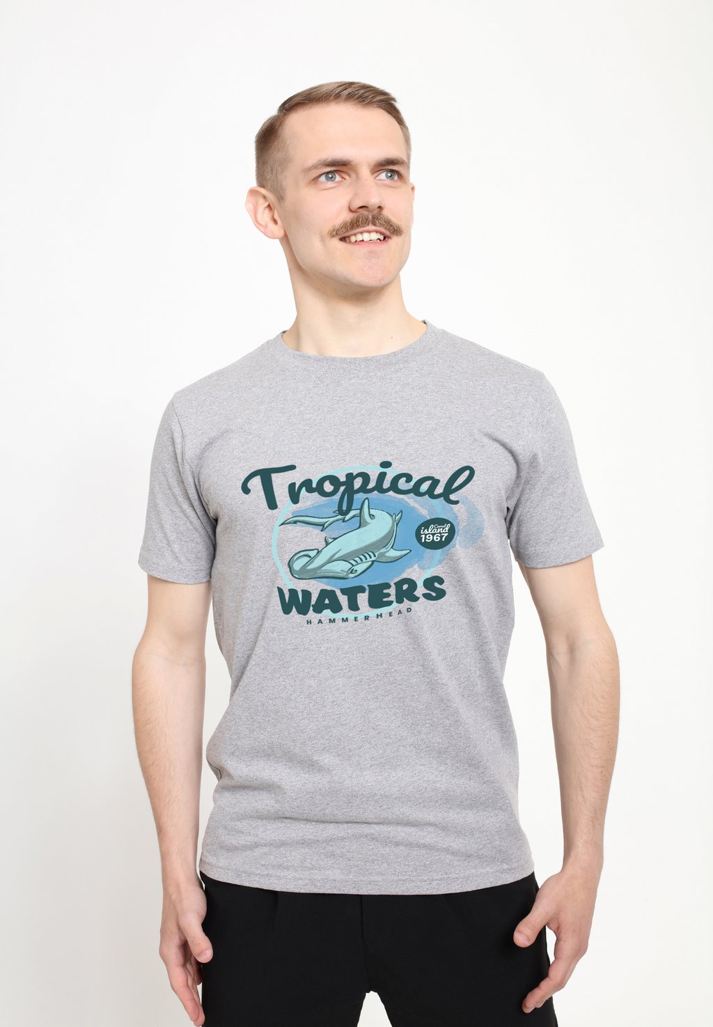 

Футболка с принтом MATT KEELING TROPICAL WATERS Henry Tiger, цвет Heather Grey