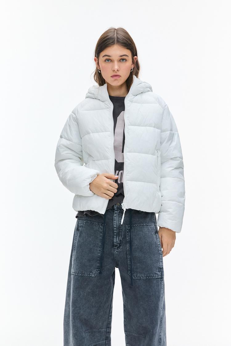 

Легкая стеганая куртка с капюшоном Pull And Bear, белый