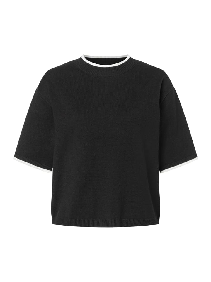 

мягкий свитер с короткими рукавами, контрастные полосы черного цвета More & More