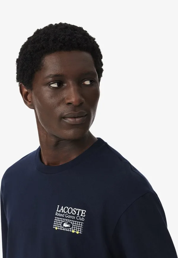 Футболка Lacoste с принтом, Круглый вырез, Bleu Nuit — фото 4