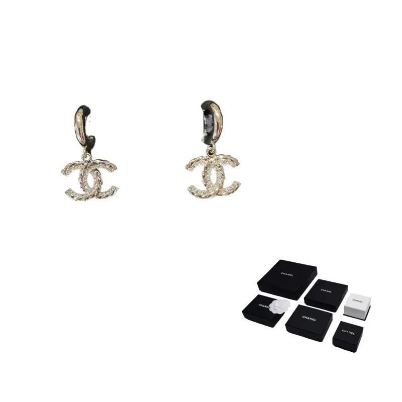 

Серьги металлические женские золотые CC CHANEL