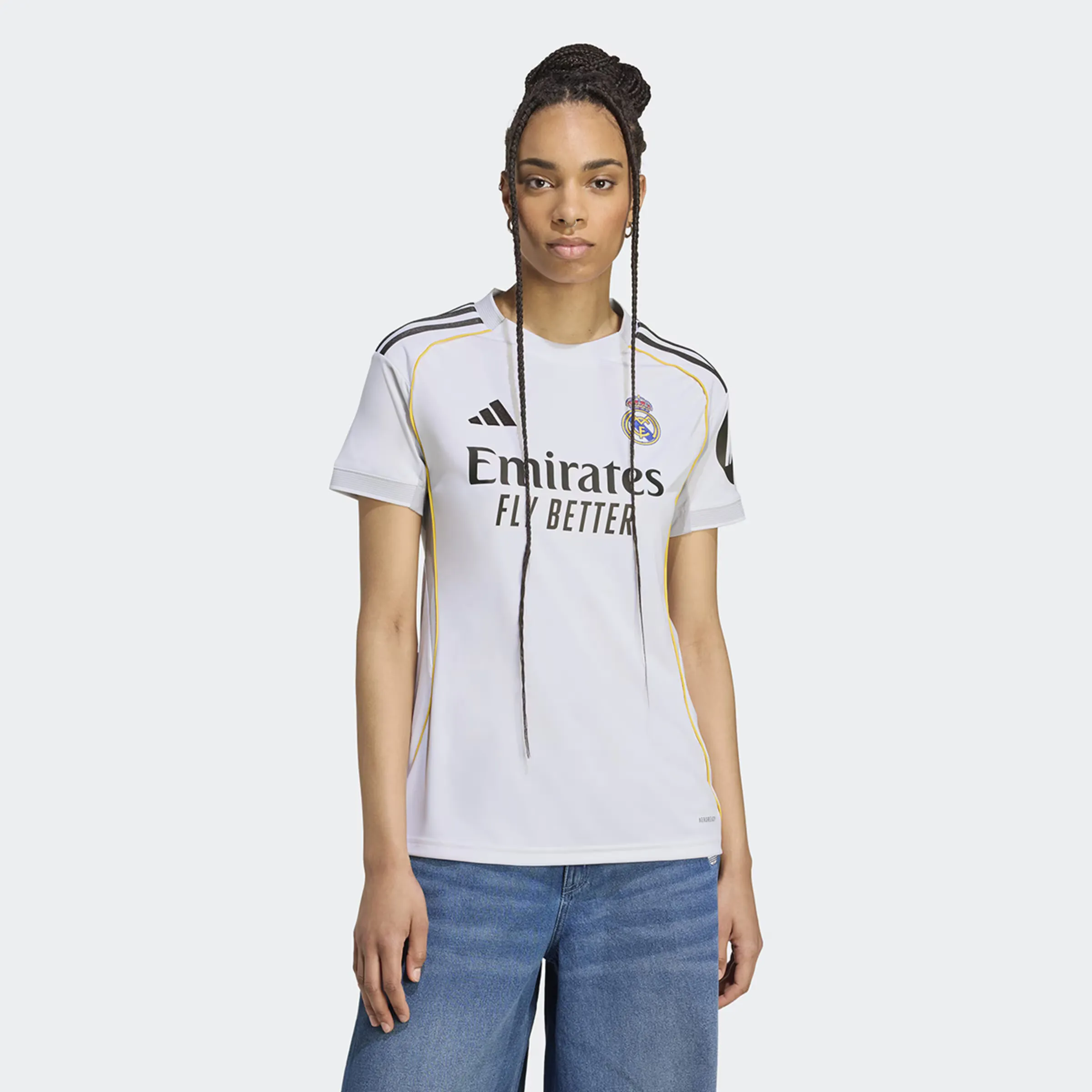 

Женская футболка домашней формы Real Madrid CF 2025-2026 adidas, белый